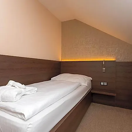 Hotel Wellness Jason Nová Dubnica